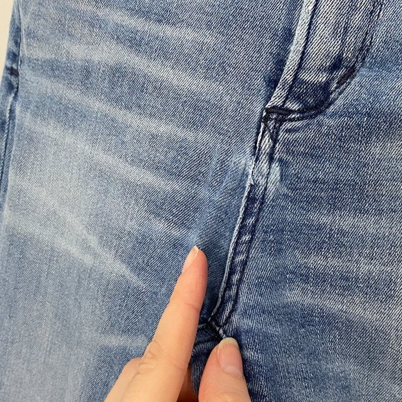 Agolde Sophie Skinny Crop in Spell Blue Distressed Denim Jeans Women's Size 23 - Picture 9 of 16